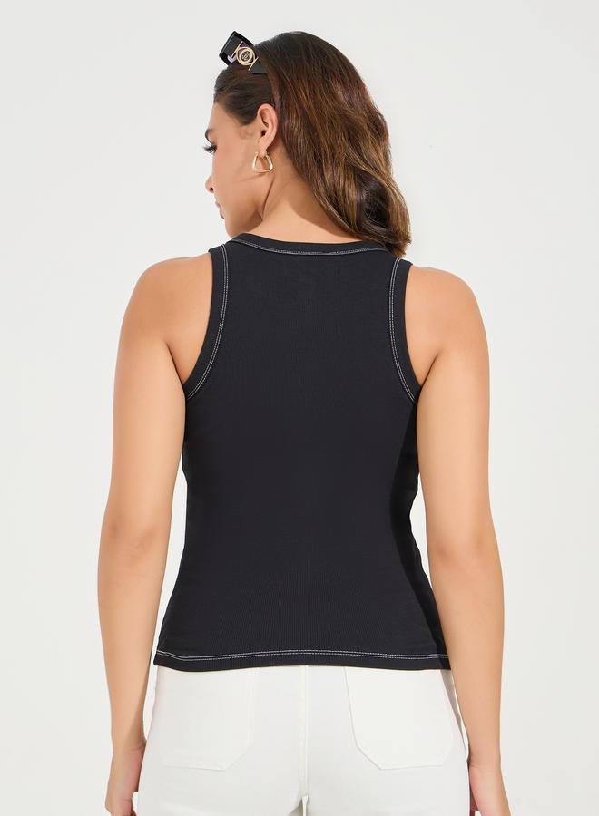 Styli Solid Round Neck Racerback Contrast Stitch Tank Top - Image 5